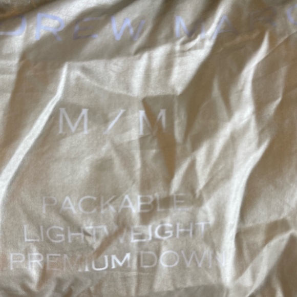 New Andrew Marc Grey Silver Nylon Polyester Duck Down Hooded Puffer Coat size M - Picture 13 of 14